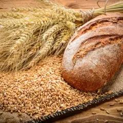 Płacić jak za zboże – co naprawdę oznacza to powiedzenie?