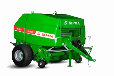Zielona prasa zwijająca SIPMA PS 1223 Faster gotowa do pracy, by tworzyć idealny balot.