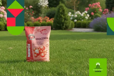 Zadbaj o swój ogród z nawozem mocznik dolistnie. Opakowanie na tle zielonej trawy i kwitnących krzewów.